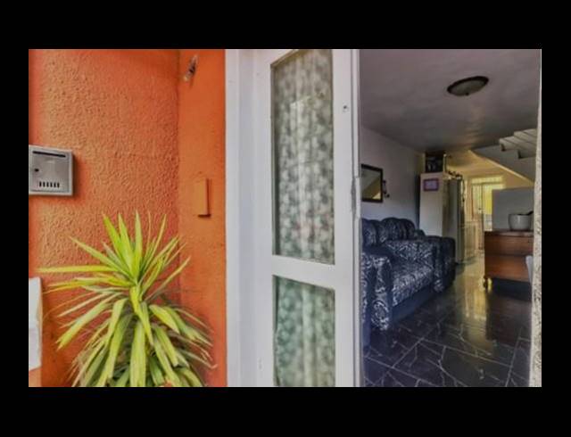 2 BEDROOM HOUSE FOR SALE IN WOODSTOCK